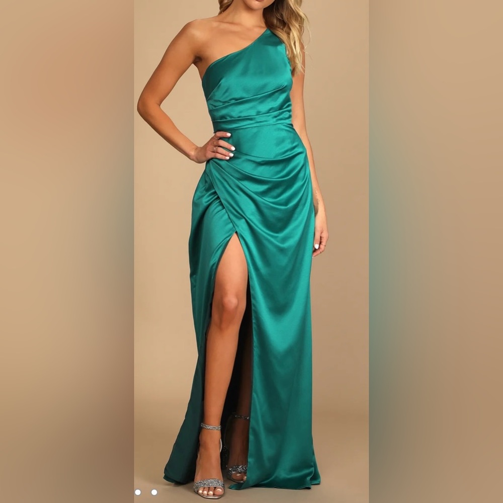 NWT Lulu’s Dreaming of Elegance Dark Teal Satin One-Shoulder Maxi Dress